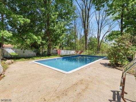 15 Valley View Avenue Randolph NJ 07869