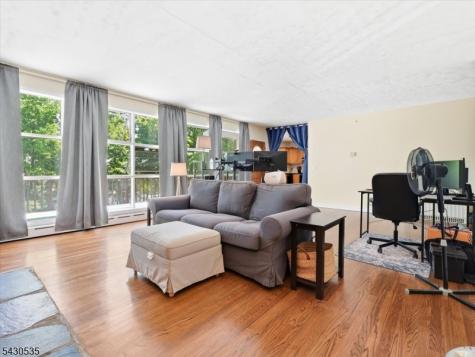 15 Valley View Avenue Randolph NJ 07869