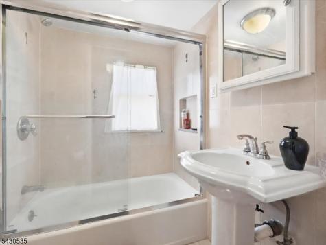 15 Valley View Avenue Randolph NJ 07869