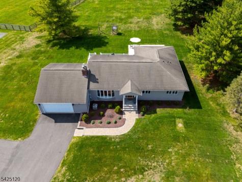 33 Hog Hollow Road Alexandria NJ 08867