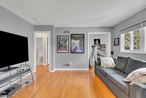 33 Hog Hollow Road Alexandria NJ 08867