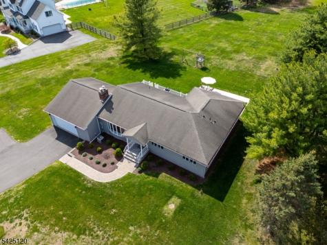 33 Hog Hollow Road Alexandria NJ 08867