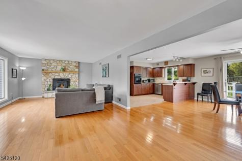 33 Hog Hollow Road Alexandria NJ 08867