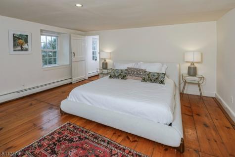 46 Poor Farm Road Hopewell NJ 08534