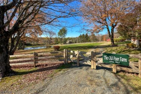 46 Poor Farm Road Hopewell NJ 08534