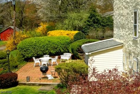 46 Poor Farm Road Hopewell NJ 08534