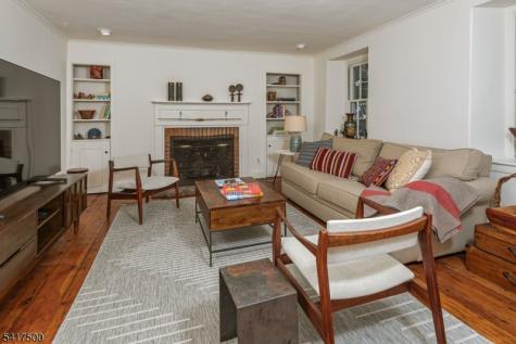 46 Poor Farm Road Hopewell NJ 08534