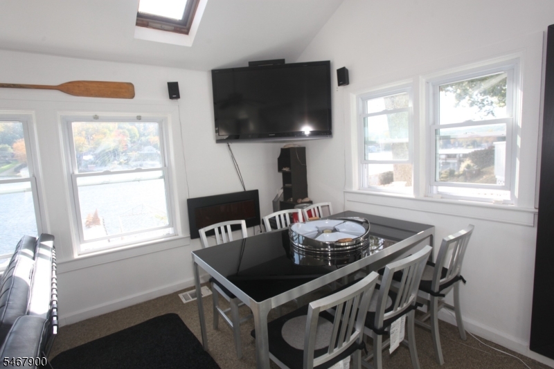 76 Ithanell Road Hopatcong NJ 07843