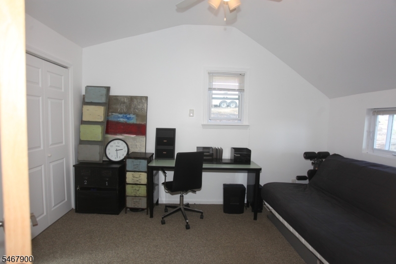 76 Ithanell Road Hopatcong NJ 07843