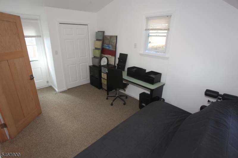 76 Ithanell Road Hopatcong NJ 07843