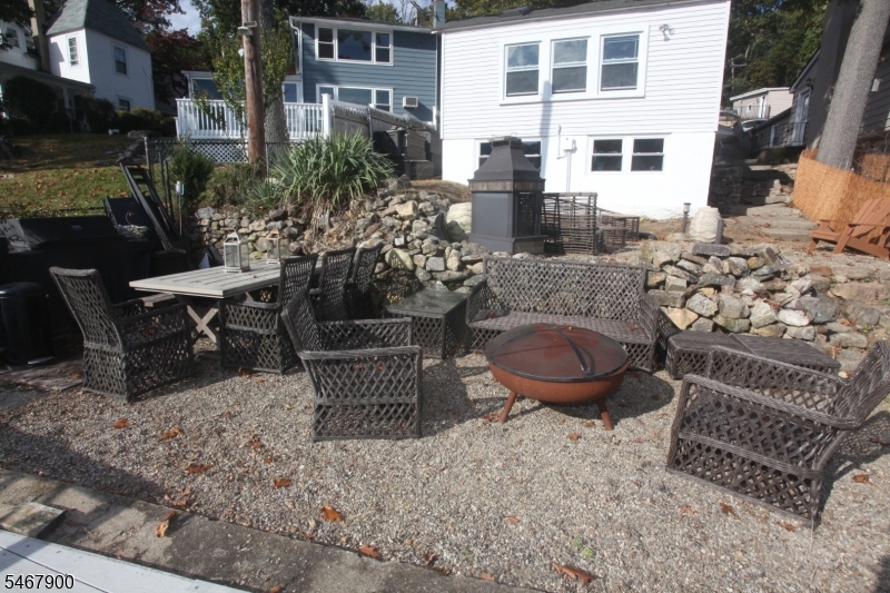 76 Ithanell Road Hopatcong NJ 07843