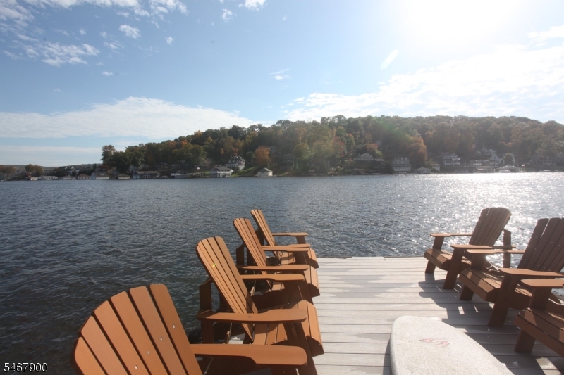 76 Ithanell Road Hopatcong NJ 07843