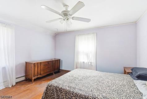 442 Seven Oaks Road City Of Orange NJ 07050