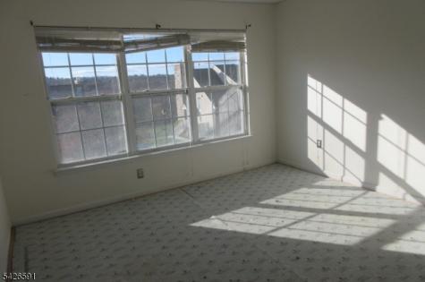 95 Pinehurst Drive Washington NJ 07882