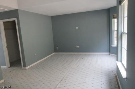 95 Pinehurst Drive Washington NJ 07882
