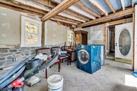 12 Sanatorium Road Glen Gardner NJ 08826