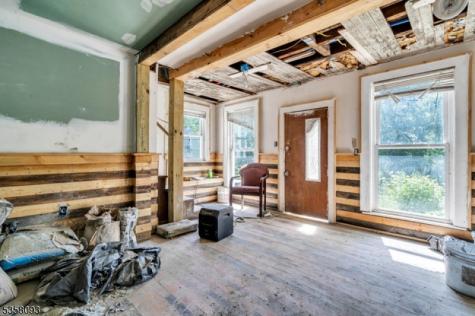 12 Sanatorium Road Glen Gardner NJ 08826
