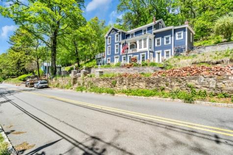 12 Sanatorium Road Glen Gardner NJ 08826