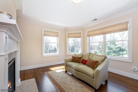 8 Philhower Court Denville NJ 07834