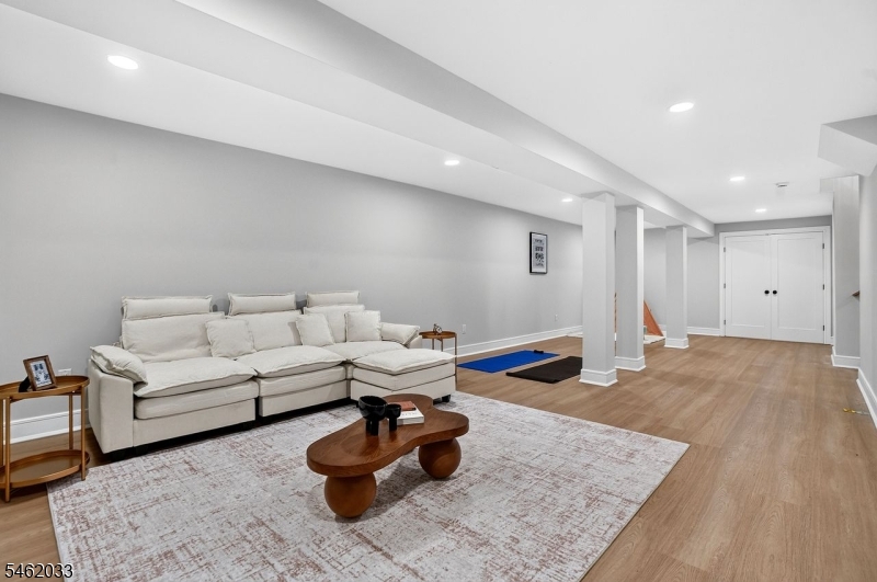 910 Minisink Way Westfield NJ 07090