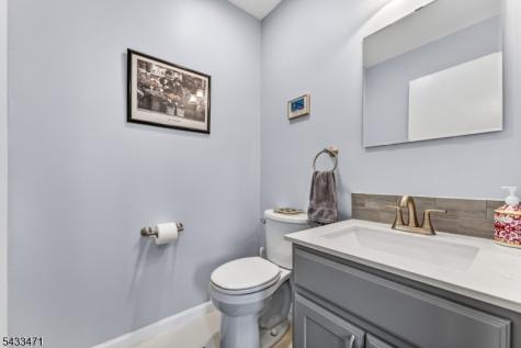 31 Samuel Drive Raritan NJ 08822
