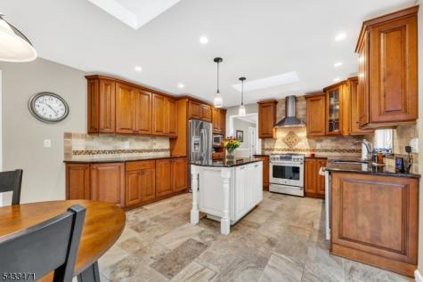 31 Samuel Drive Raritan NJ 08822
