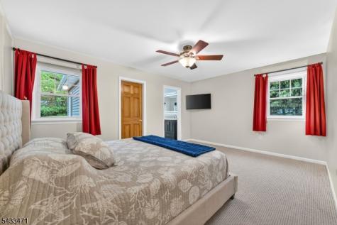 31 Samuel Drive Raritan NJ 08822