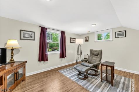 31 Samuel Drive Raritan NJ 08822