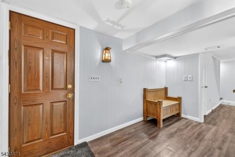 31 Samuel Drive Raritan NJ 08822