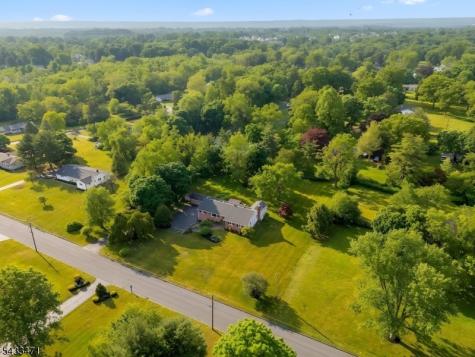 31 Samuel Drive Raritan NJ 08822