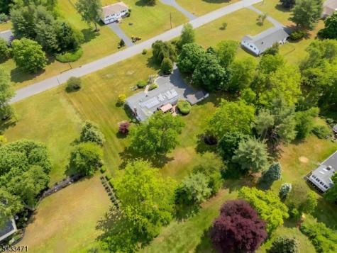 31 Samuel Drive Raritan NJ 08822