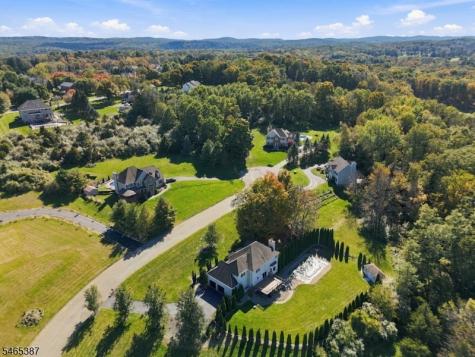 4 Brecia Court Andover NJ 07848