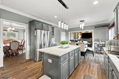 4 Brecia Court Andover NJ 07848