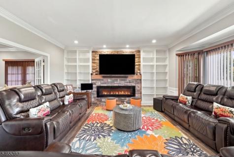 4 Brecia Court Andover NJ 07848