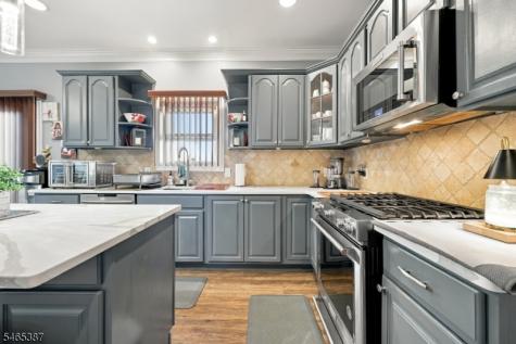 4 Brecia Court Andover NJ 07848