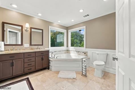4 Brecia Court Andover NJ 07848