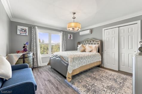 4 Brecia Court Andover NJ 07848
