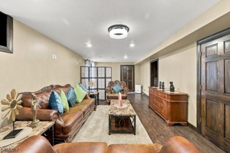 4 Brecia Court Andover NJ 07848