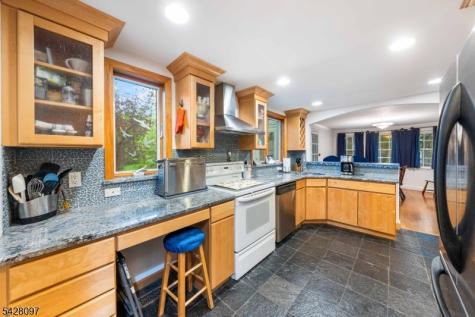 615 Lincoln Park Cranford NJ 07016