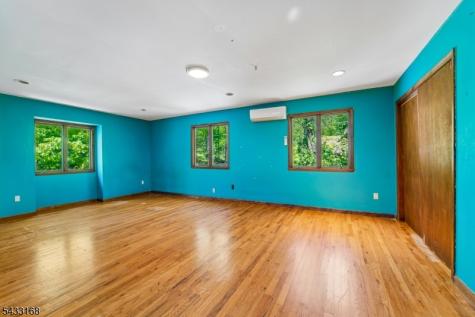 51 Lonaconing Road Vernon NJ 07422