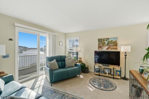 154 N Spinnaker Drive Little Egg Harbor NJ 08087