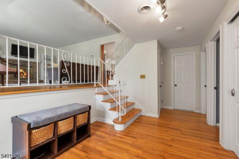 197 Woodbine Circle New Providence NJ 07974