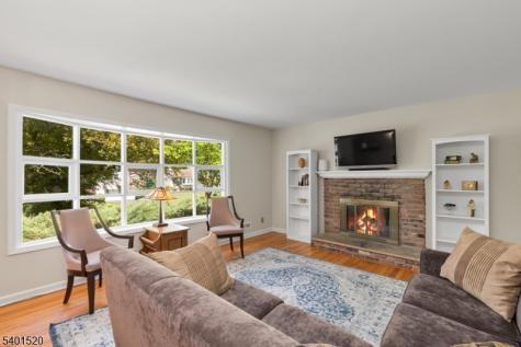 197 Woodbine Circle New Providence NJ 07974