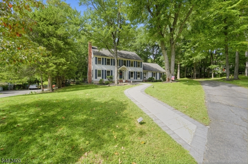 5 Buckingham Court Clinton NJ 08801