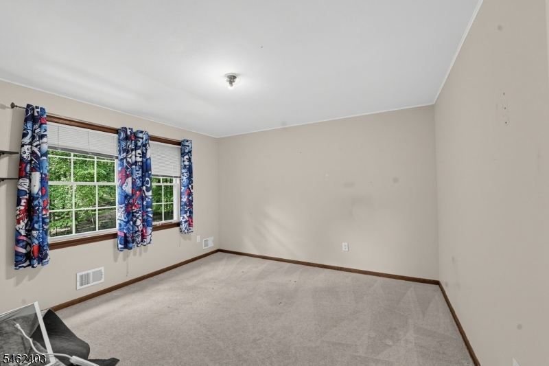 5 Buckingham Court Clinton NJ 08801