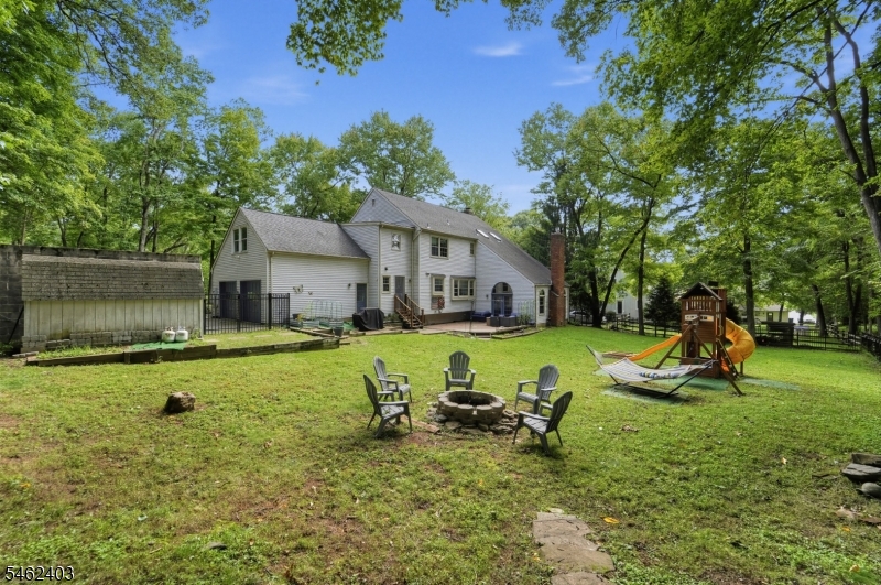 5 Buckingham Court Clinton NJ 08801