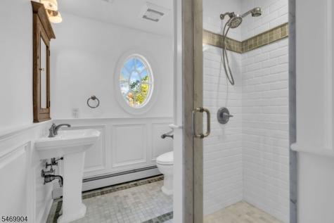 8 Chestnut Street Chatham NJ 07928