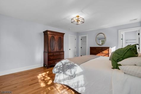 8 Chestnut Street Chatham NJ 07928