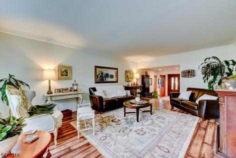 52 Ashburn Road Wayne NJ 07470