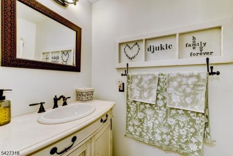 52 Ashburn Road Wayne NJ 07470